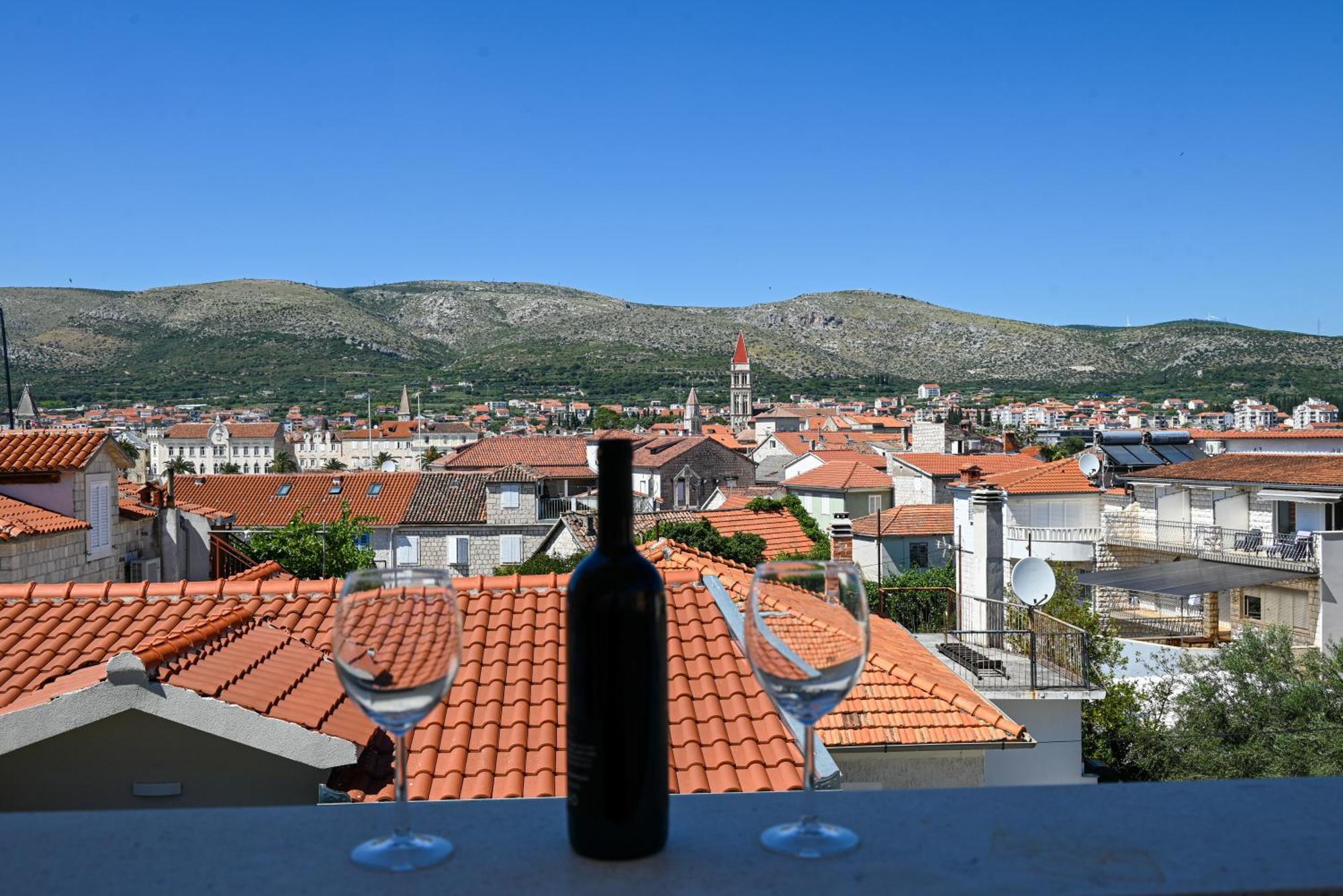 Downtown Apartments Maar Trogir Exterior photo