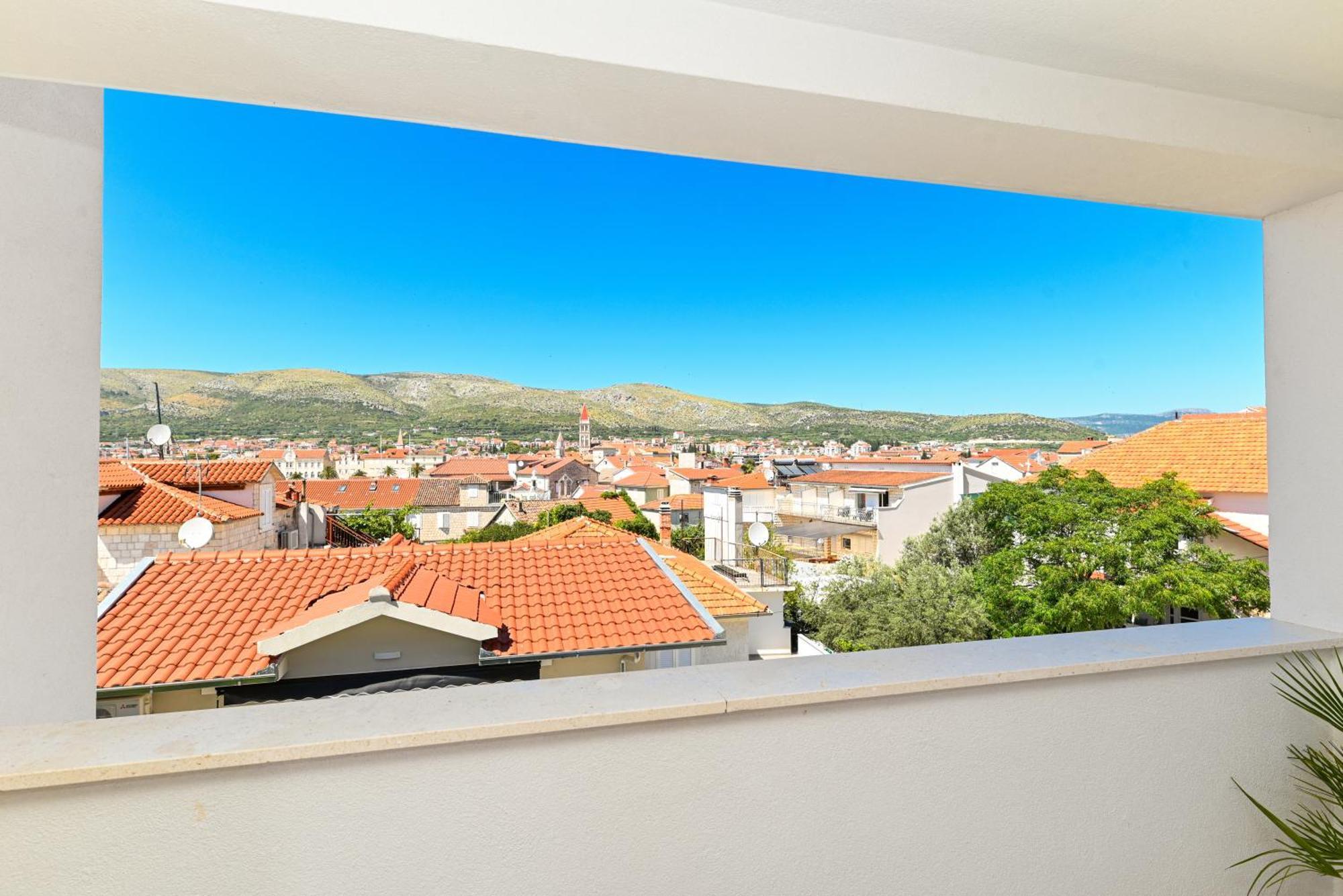 Downtown Apartments Maar Trogir Exterior photo