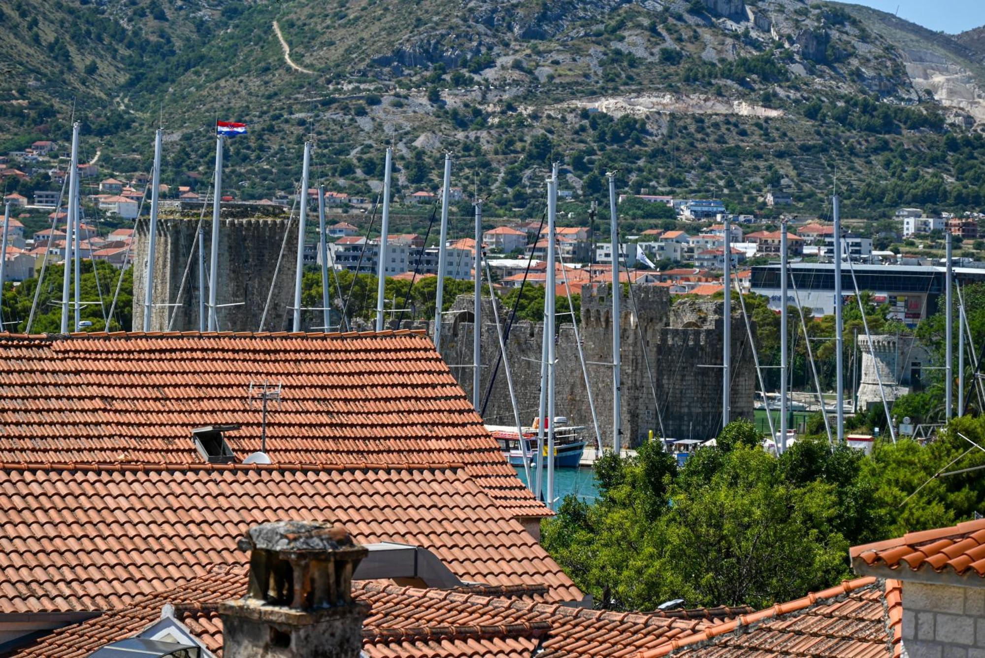 Downtown Apartments Maar Trogir Exterior photo
